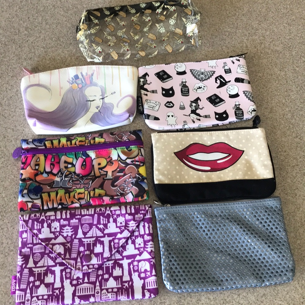 6 Ipsy bags